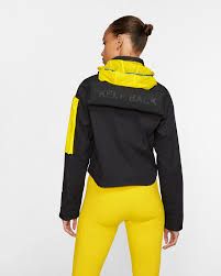 Nike Off-White Women's Running Jacket in Black/Yellow размер S