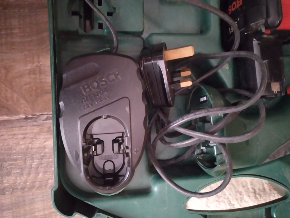 Винтоверт  Bosch 9,6 v