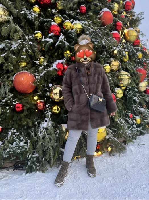 Продам норкововкю шубу