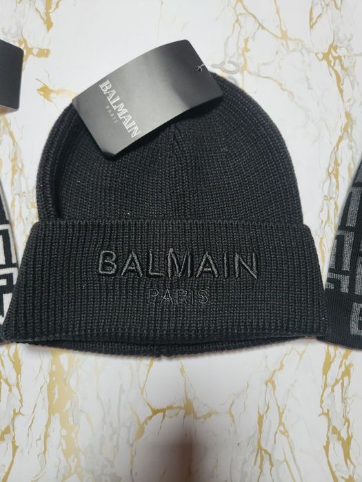 Зимни шапки намалени