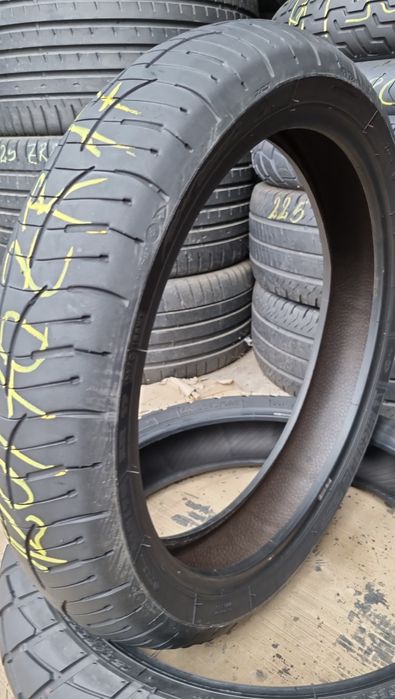 Anvelopa Moto Michelin 120/70 ZR17 Stare Impecabilă.