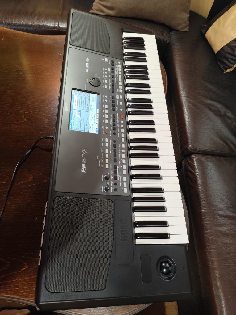 Korg pa600_па600