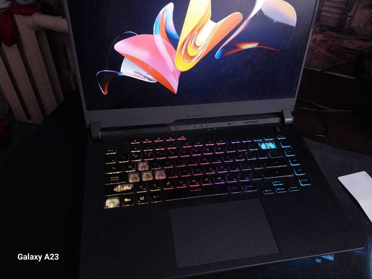 Asus ROG Strix G513H