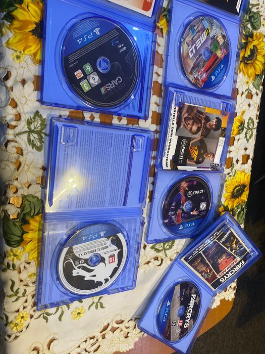 Jocurii ps4 jocurile sunt foarte bune!