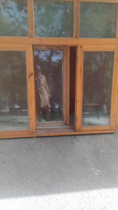 Тахта дераза сотилади