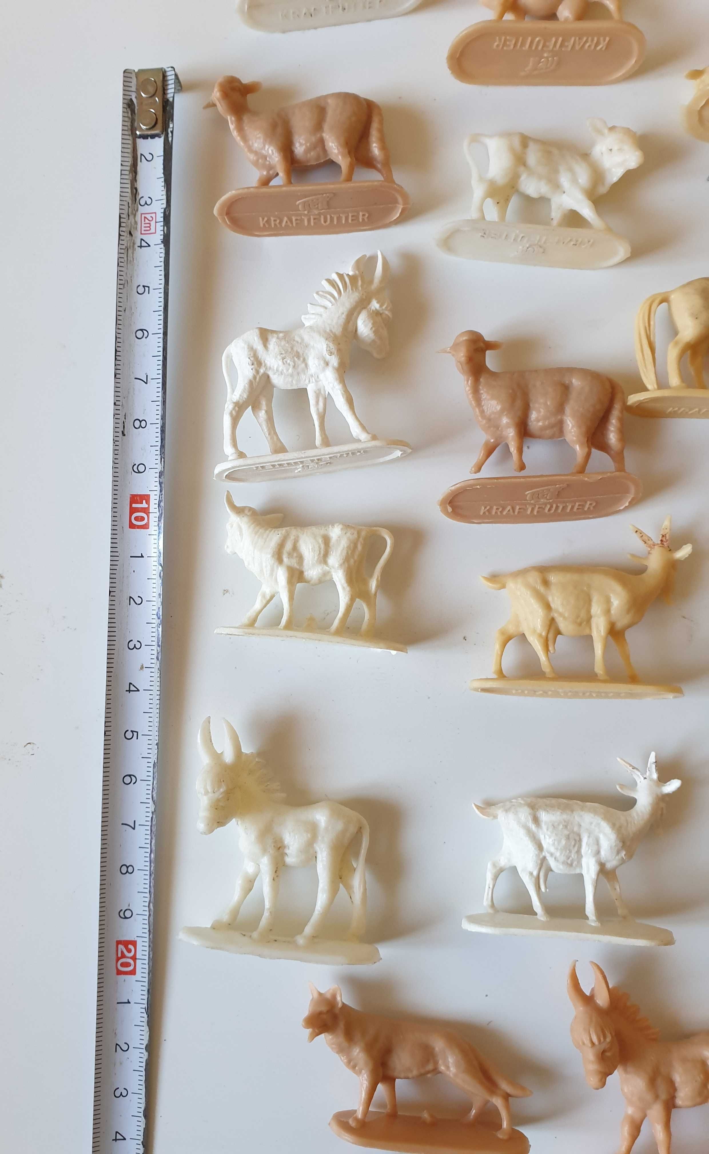 figurine animale Treff Kraftfutter din anii ''60, de colectie