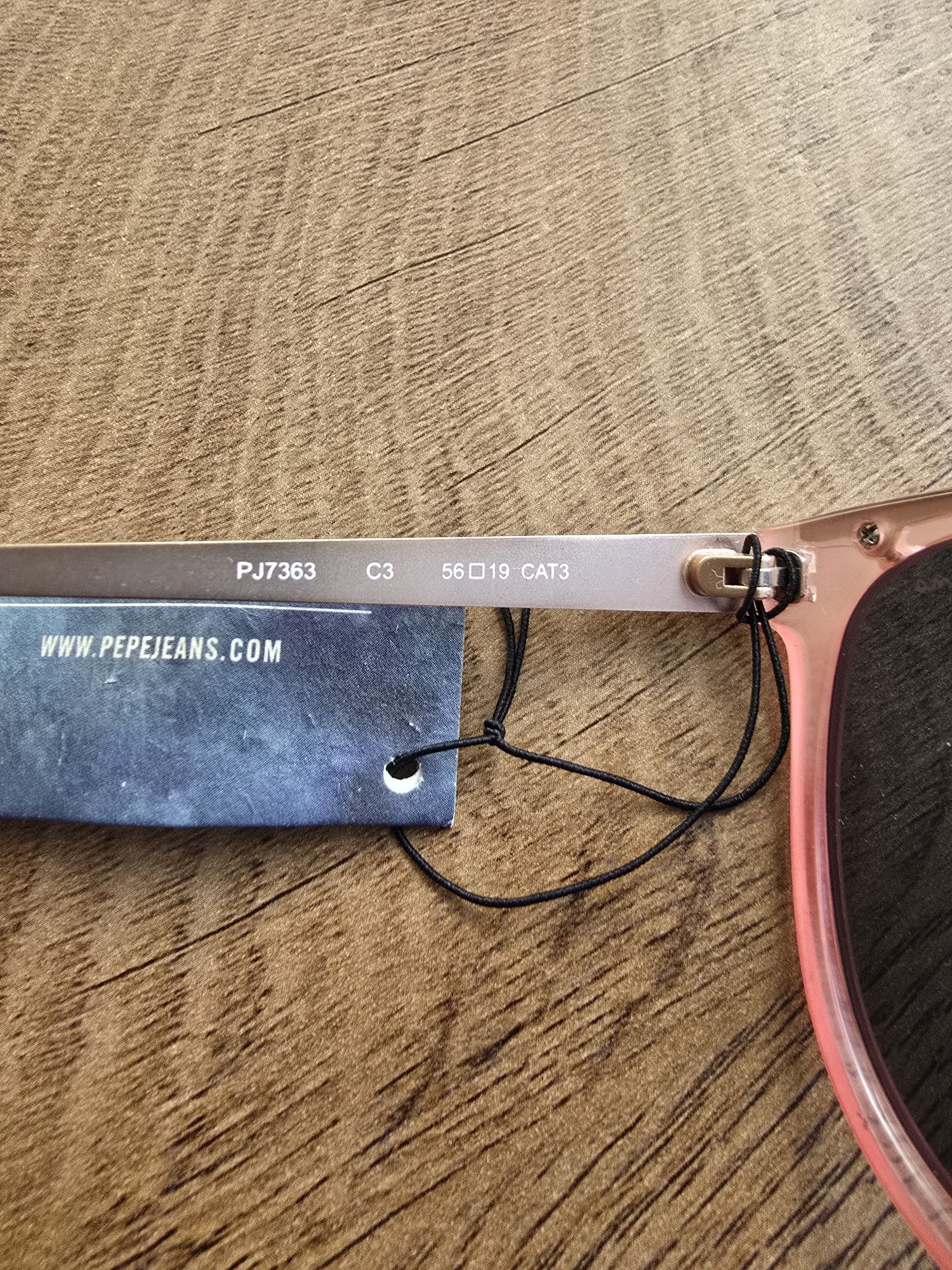 Оригинални слънчеви очила Pepe Jeans