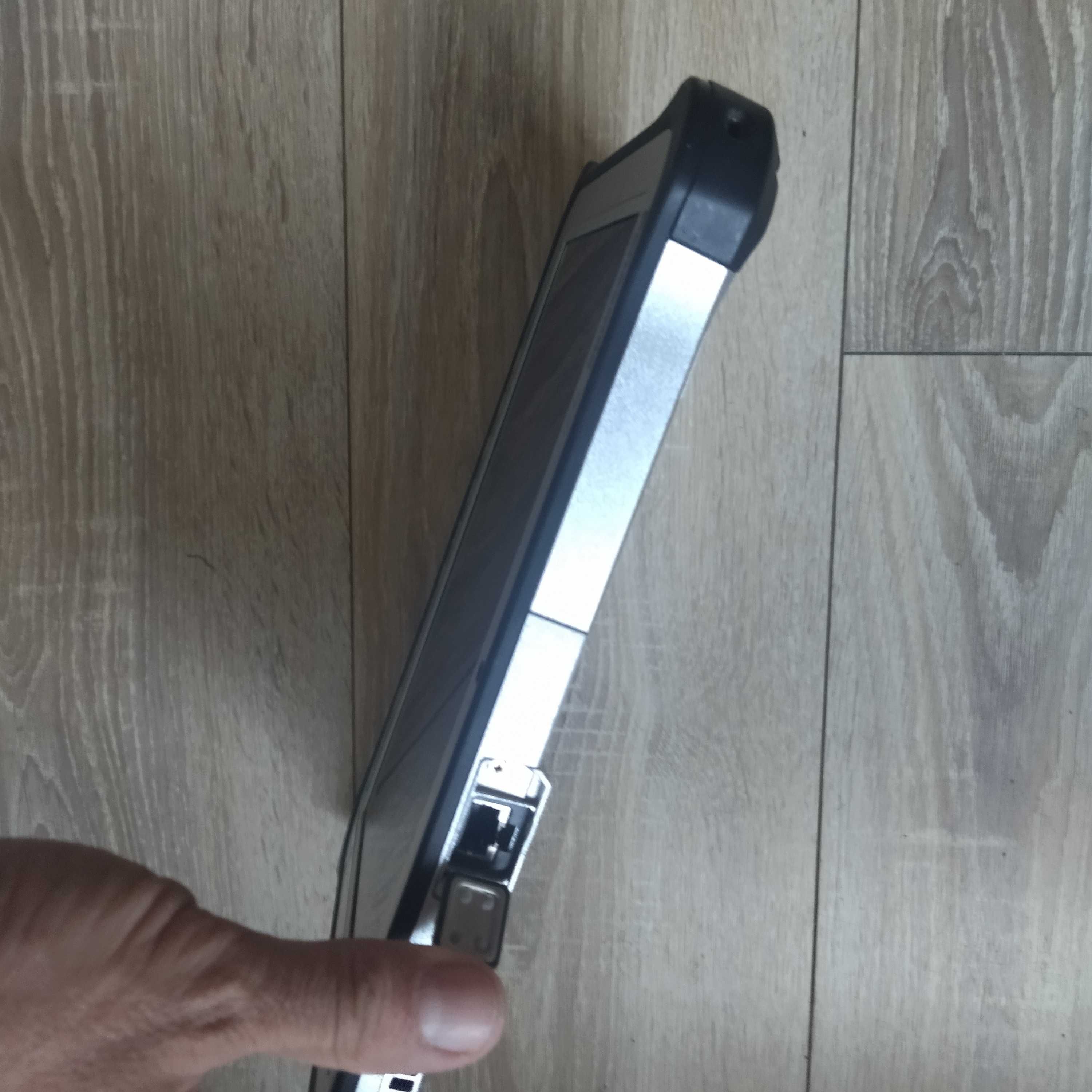 Panasonic 10.1" ToughPad FZ-G1 MK2 8gb ram Win 10 pro tablet