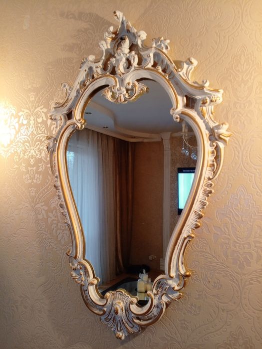 Очень красивое зеркало