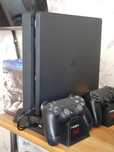 PlayStation 4 Slim 1TB + док станция Dobe + 10 игр