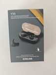 Bluetooth слушалки НОВИ в черен цвят