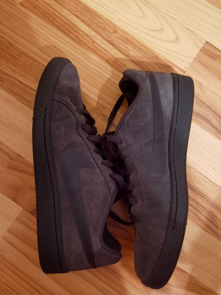 Pantofi Sport Nike, din piele întoarsă naturala, noi nouti, 42