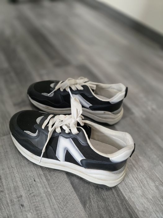 Дамски маратонки