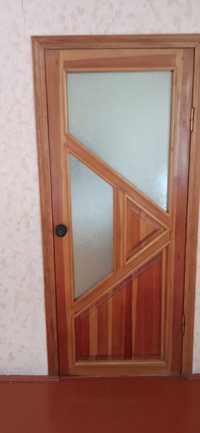 Продается деревянная дверь и окно