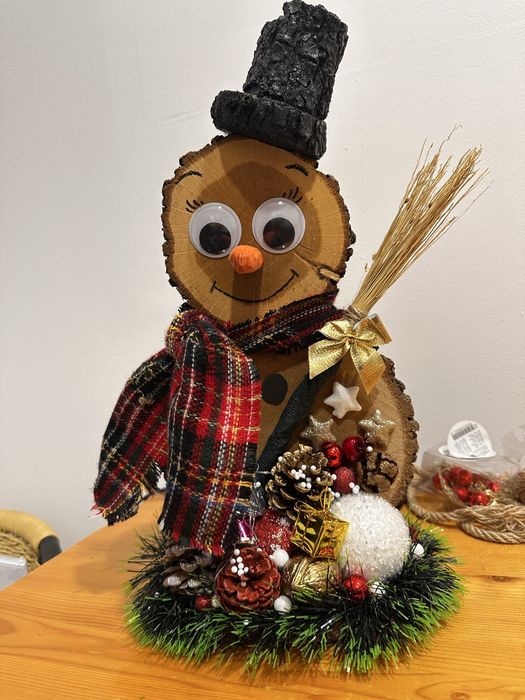 Ръчно изработен снежен човек