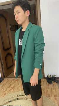 Пиджак зеленый,новый 46 размер(Турция)