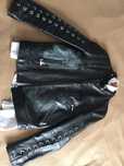 Vând geacă jachetă L din piele Hugo Boss originala