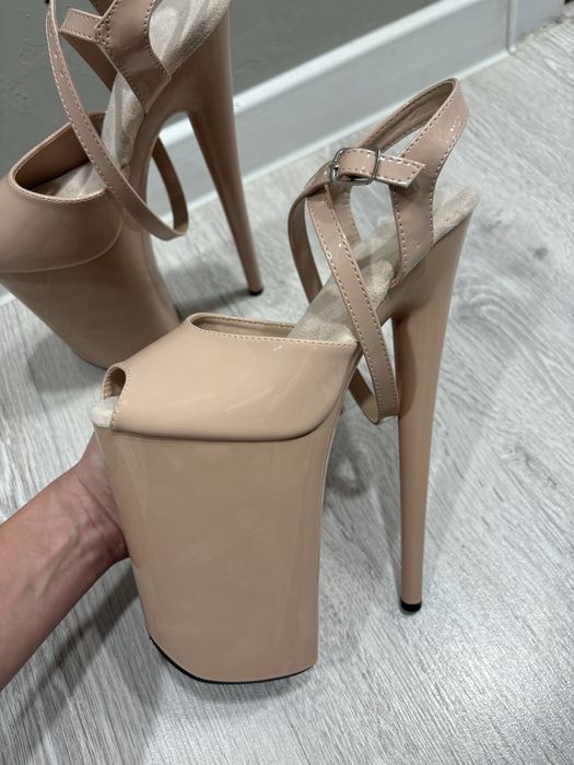 Продам стрипы 36 р-р