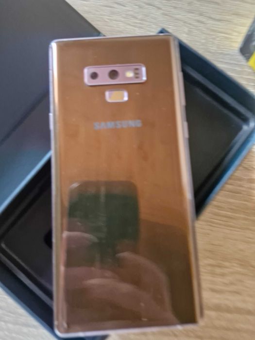 Samsung Galaxy Note 9 – Отлично състояние, нов гръб, кутия и аксесоари