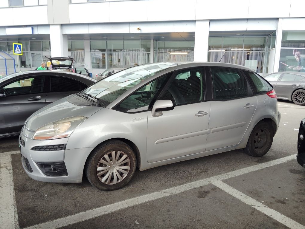 C4 Picasso, automata, navigație, frigider, clima 2 zone,, multe dotări