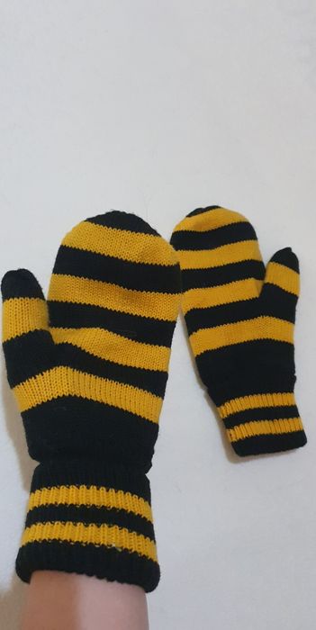 Варежки шерстяные, внутри утеплённые