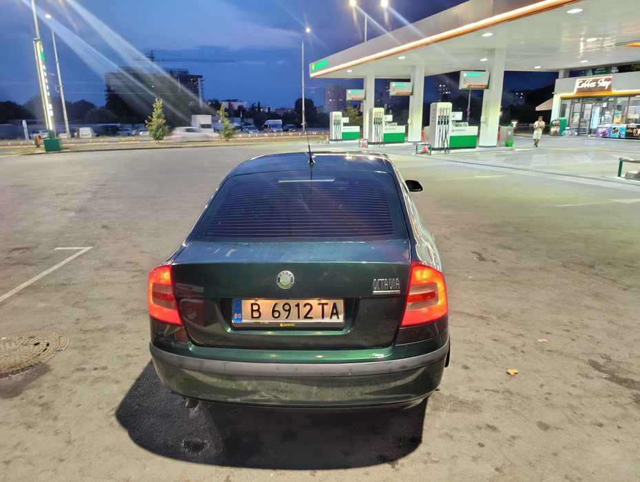 Шкода Октавия 2.0 TDI