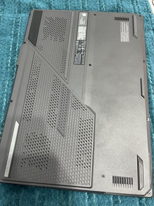 Vand laptop gaming Asus ROG Strix G17 144Hz,RTX 3050