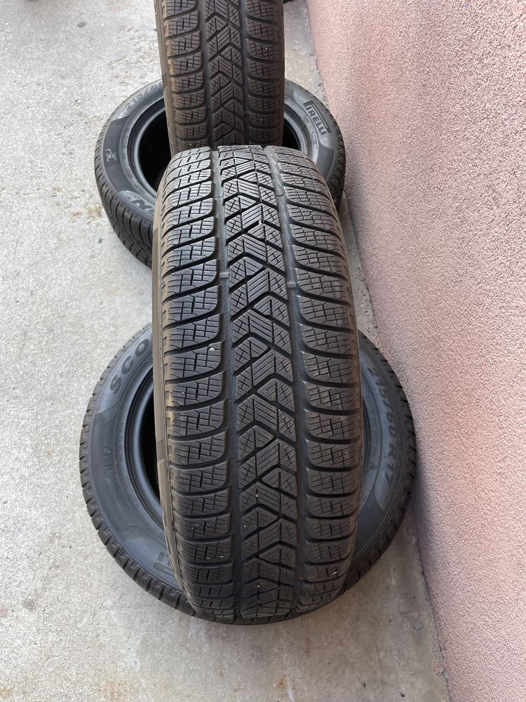 4бр.Зимни гуми PIRELLI SCORPION WINTER/Пирели/215/60/R17/dot3612