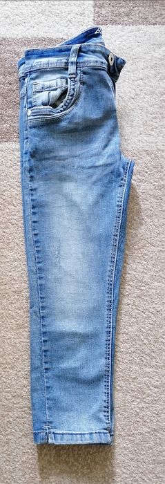 Pantaloni blugi 3/4 skinny 34