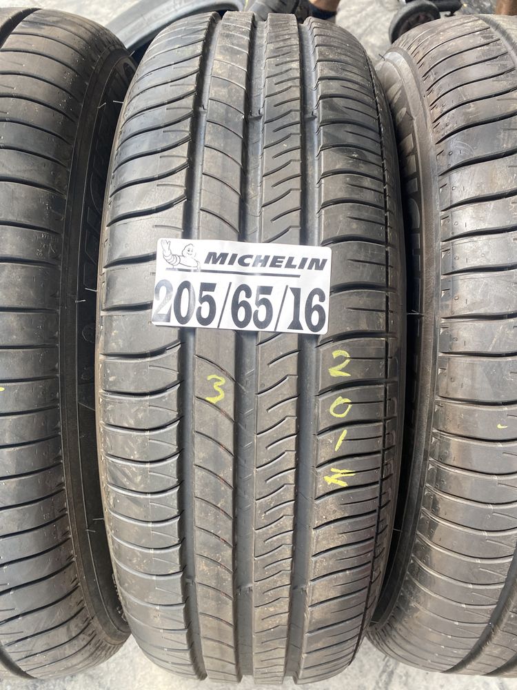 205/65/16 Michelin Vara