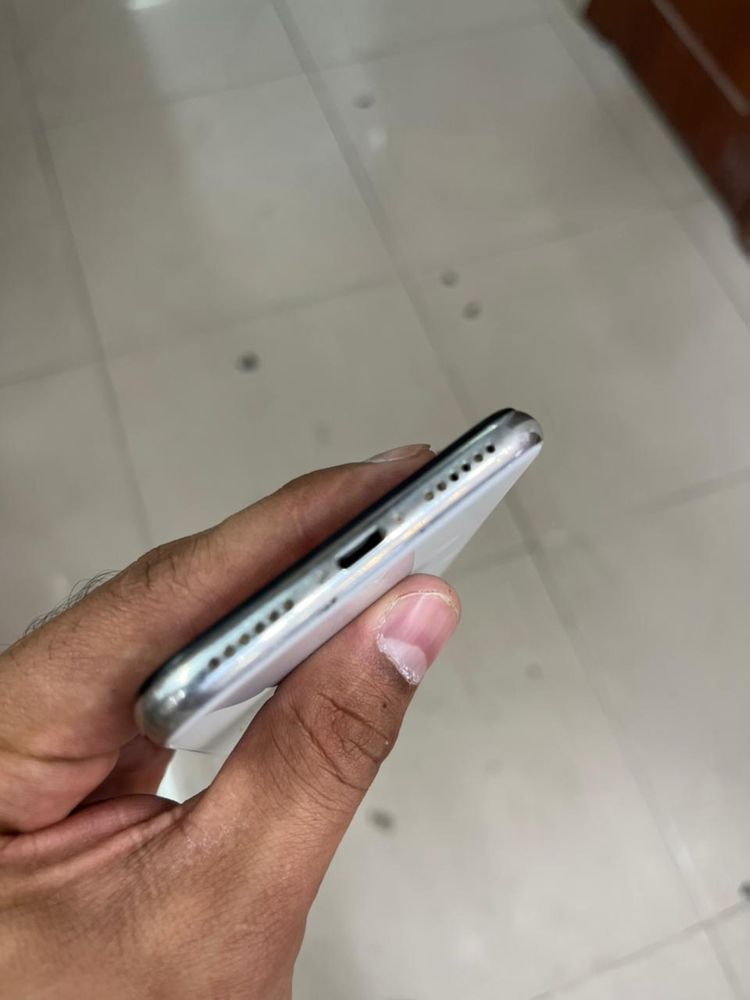 Iphone x продается