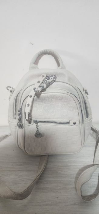 Продаётся женская рюкзак