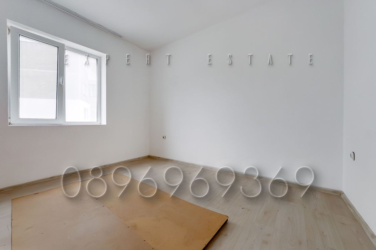 Продава се Двустаен апартамент в Варна, Аспарухово - 45 кв.м за 1832 €/кв.м - Снимка #5