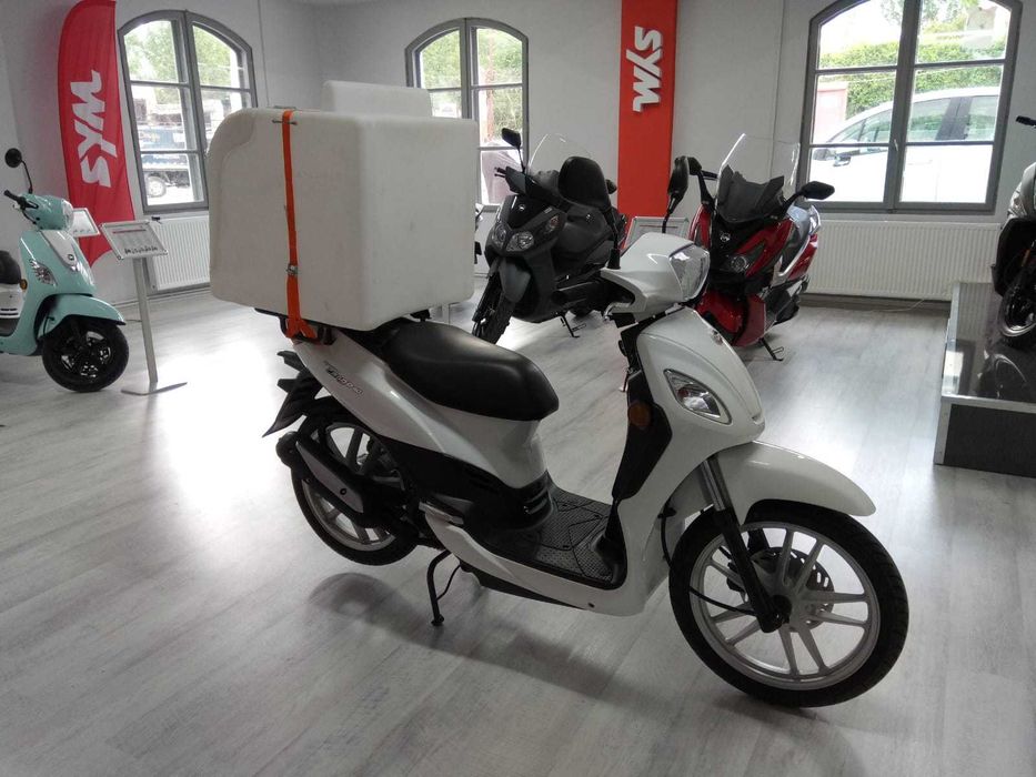 Scuter SYM Cargo 49 cc, echipat de  livrare / curierat. RATE !
