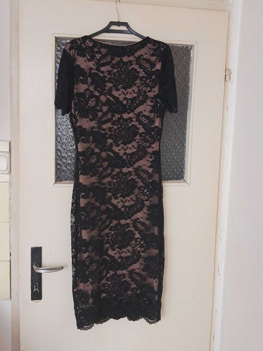 Черна официална рокля