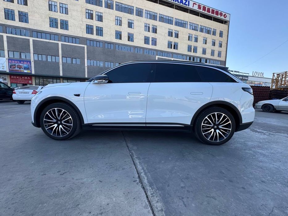 Leapmotor C11 performans EV dual motor