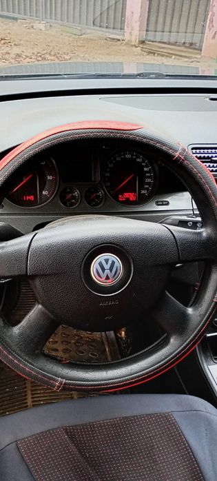 Vând passat b6 motor 2L 140hp