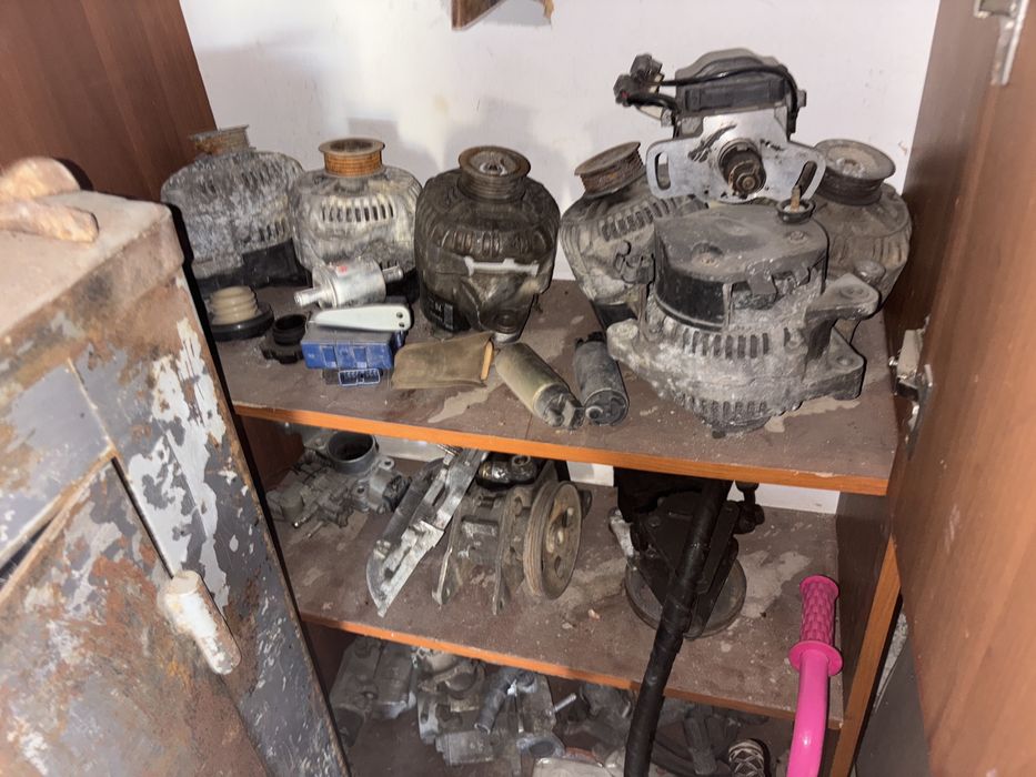 Тайота карина е запчасть привозной