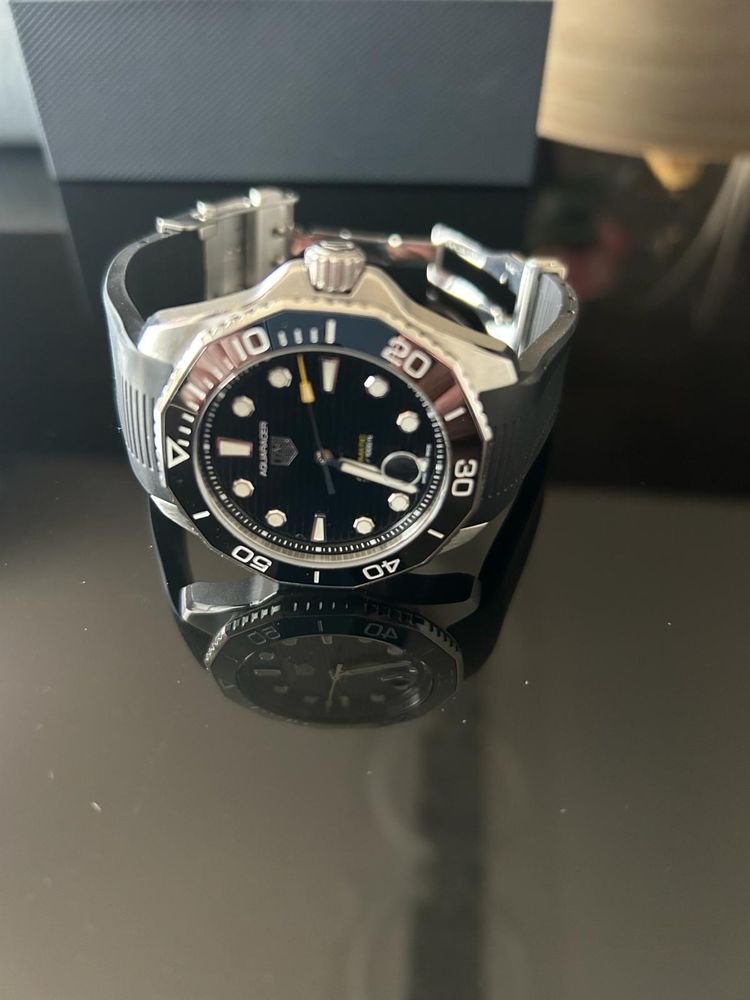 TAG Heuer Aquaracer 300 Professional