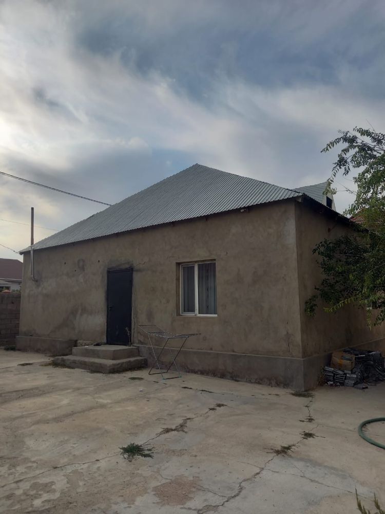 Продам  срочно дом из 5 комнат