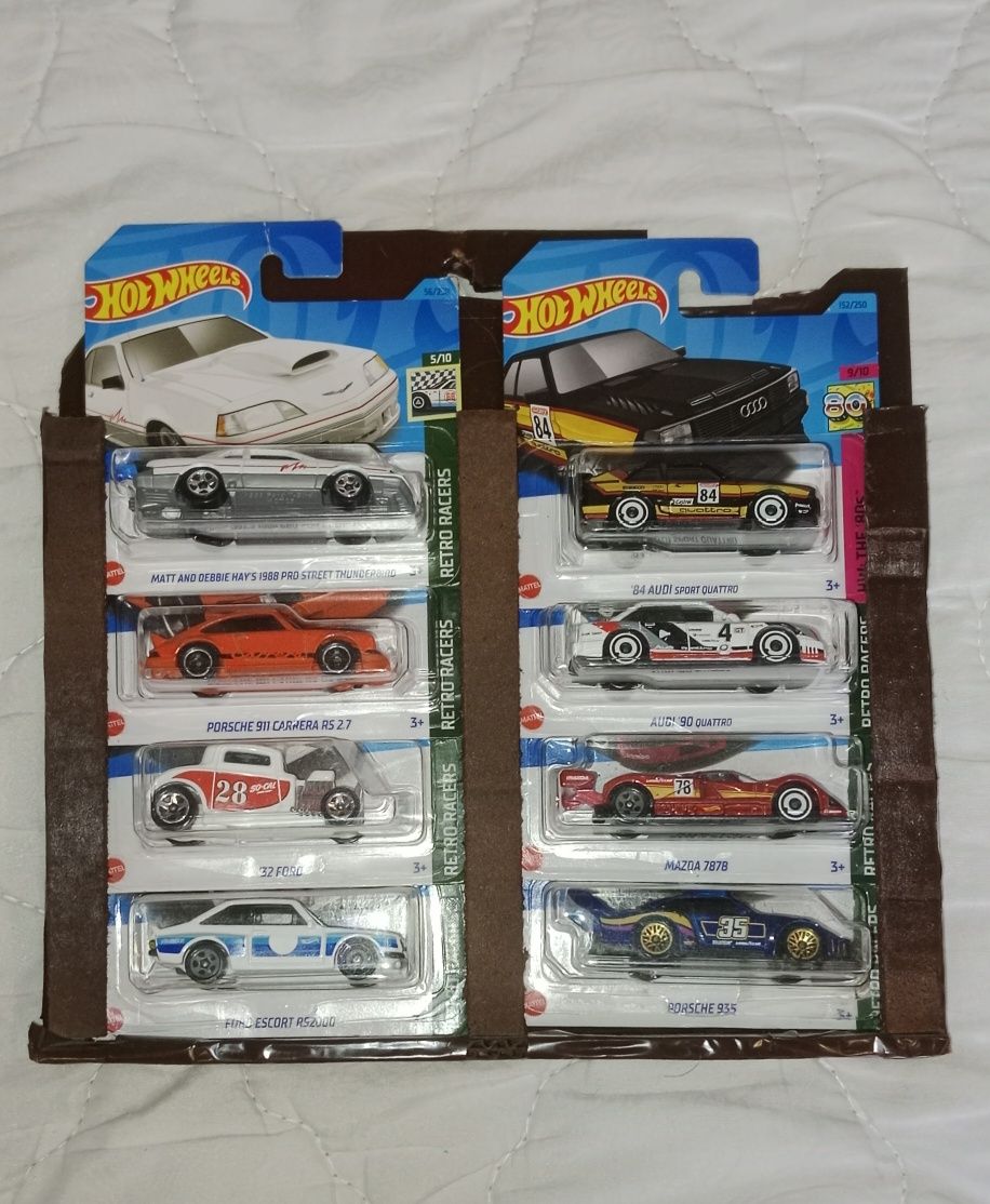 Продам полки для Hot Wheels