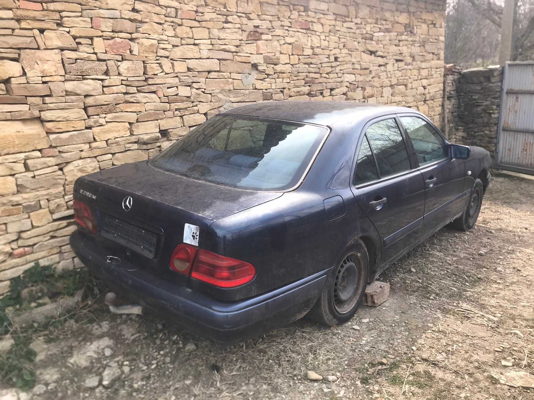 Mercedes E290 Turbo Diesel