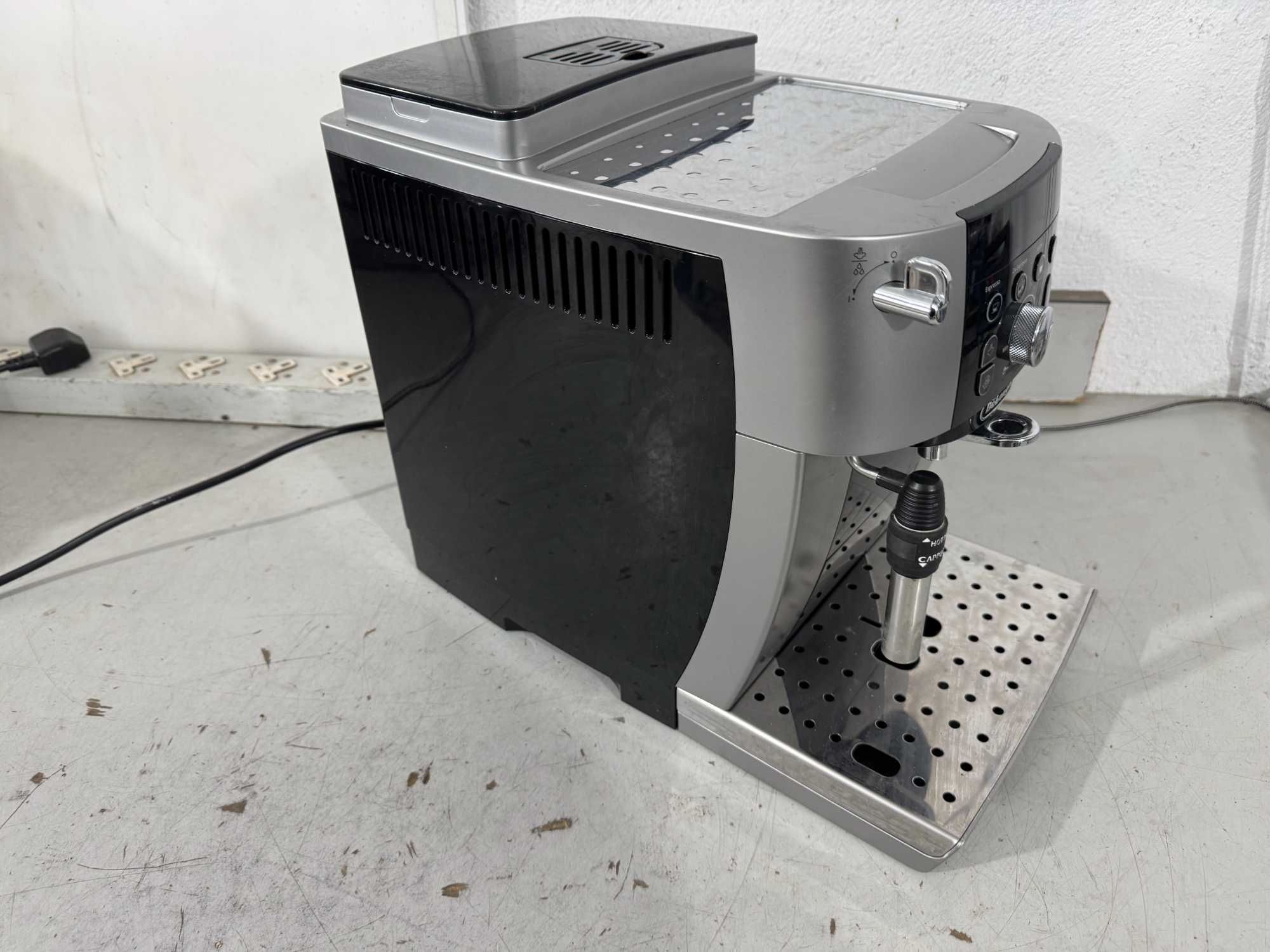 Кафемашина DeLonghi Magnifica S Smart