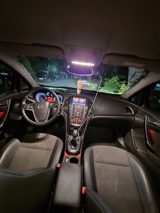 Opel astra j 2015 1.4 turbo