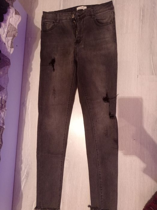 Дънки нови по 15лв