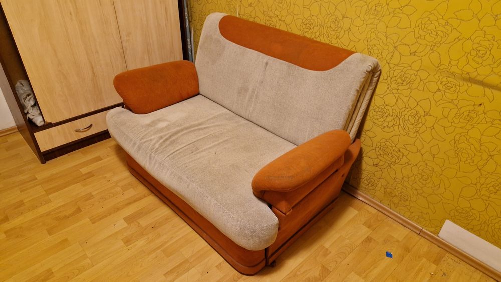 Vand canapea expensibila