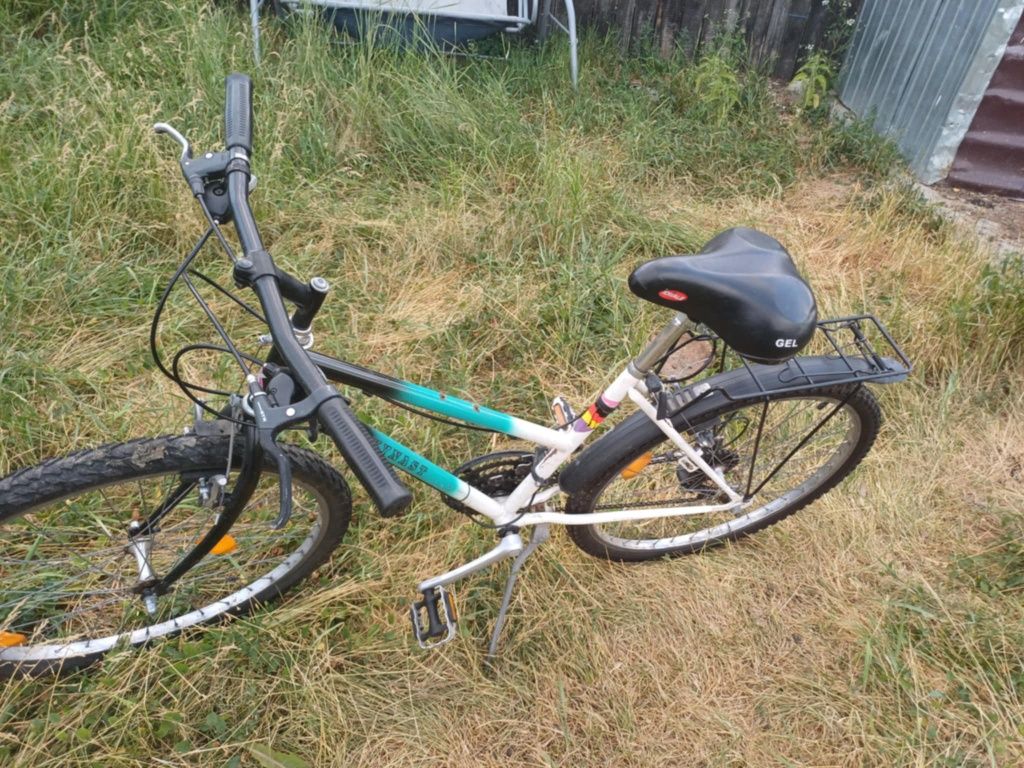 Bicicletă cu roti de 26