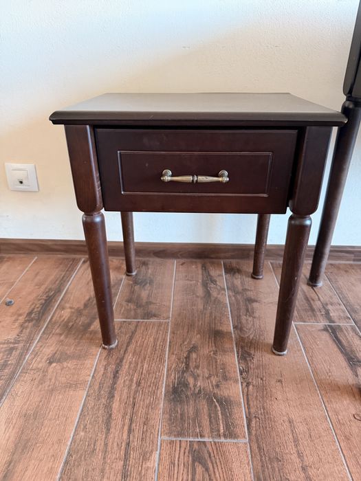 Хотелско оборудване масив гардероб/врата/табла/спалня/легло/баня/мивка