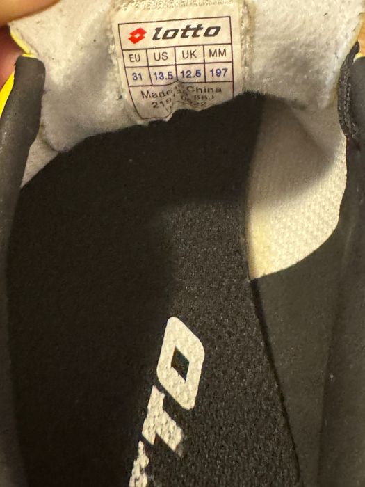 Adidasi Lotto marimea 31