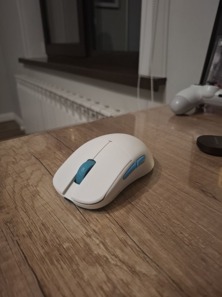 Lamzu Atlantis mini